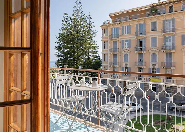 H11 Casa Tecla Centro-mare Appartement *