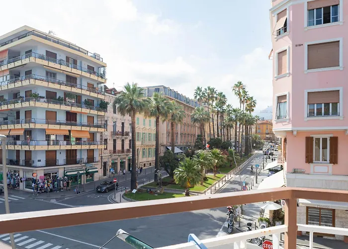 H11 Casa Tecla Centro-mare